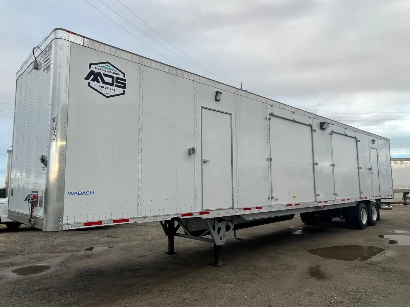 Two-door mobile dock prepared for transport